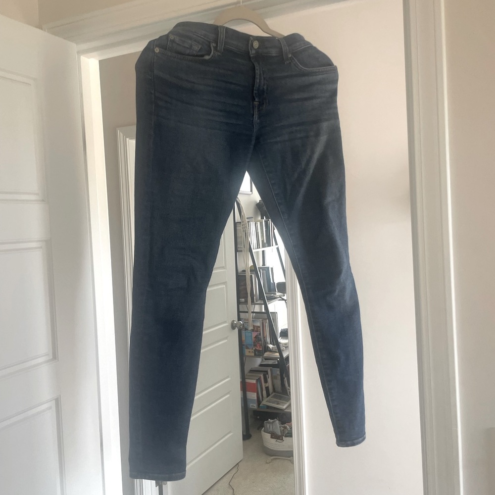 Skinny high waisted jeans